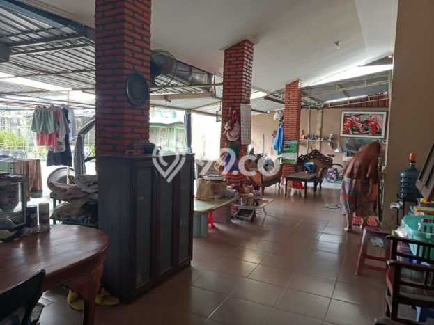 Rumah Strategis area Sawit, Boyolali, Luas 1023m² Bangunan 500m² - HARGA NEGO! Rumah Strategis area Sawit, Boyolali, Luas 1023m² Bangunan 500m² - HARGA NEGO!