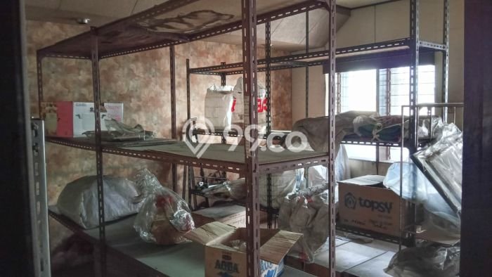 Ruko disewakan lokasi strategis Jebres Solo 400m2 Ruko disewakan lokasi strategis Jebres Solo 400m2
