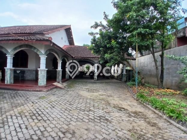 Rumah Modern Cantik 4 Kamar Siap Huni di Tasikmadu Rumah Modern Cantik 4 Kamar Siap Huni di Tasikmadu