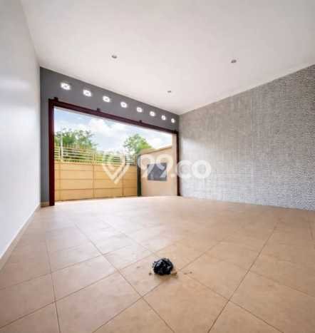 Hunian Cantik Modern Lb 350m2 di Serengan, Solo Hunian Cantik Modern Lb 350m2 di Serengan, Solo