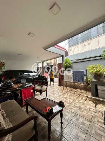Rumah di Kota Bambu Selatan, Jakarta Barat, Luas 219m2m² LB 140m2m² Rumah di Kota Bambu Selatan, Jakarta Barat, Luas 219m2m² LB 140m2m²