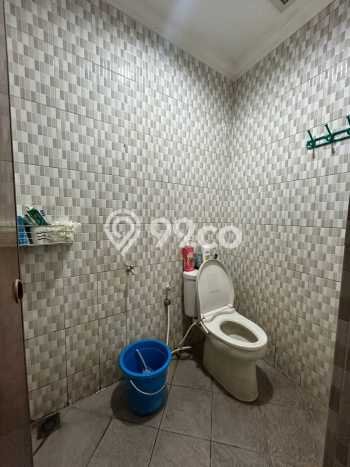 Rumah di Kota Bambu Selatan, Jakarta Barat, Luas 219m2m² LB 140m2m² Rumah di Kota Bambu Selatan, Jakarta Barat, Luas 219m2m² LB 140m2m²