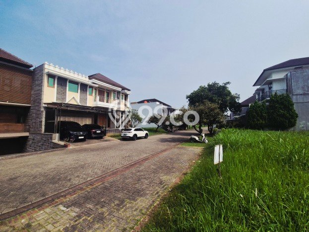Tanah Lokasi Potensial Kawasan , Luas 420m2m², Dekat ke Fasilitas, Lingkungan Nyaman Tanah Lokasi Potensial Kawasan , Luas 420m2m², Dekat ke Fasilitas, Lingkungan Nyaman