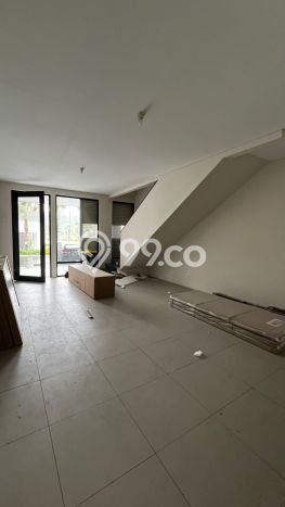 PROSPEK BAGUS! Ruko di , Luas 139m2m², Kawasan Komersial PROSPEK BAGUS! Ruko di , Luas 139m2m², Kawasan Komersial