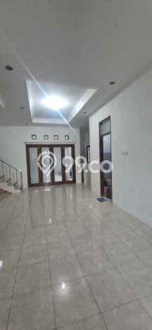 Rumah Modern Cantik 3 Kamar Bisa Langsung Pindah di Babakan Ciparay Rumah Modern Cantik 3 Kamar Bisa Langsung Pindah di Babakan Ciparay