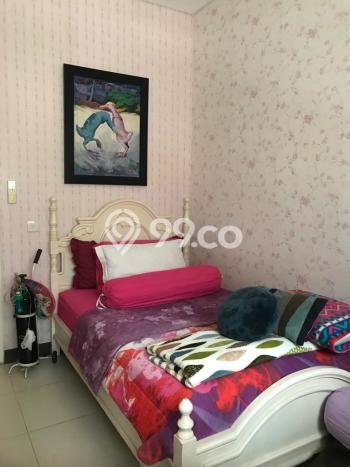HUNIAN PILIHAN! Rumah area , LT 297m2m² Bangunan 250m2m² HUNIAN PILIHAN! Rumah area , LT 297m2m² Bangunan 250m2m²