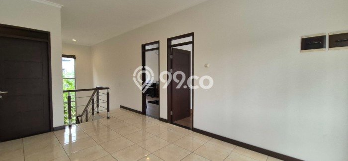 Jarang Ada! Rumah Kontrakan 4 Kamar Bagus Siap Huni Kota Baru Parahyangan Jarang Ada! Rumah Kontrakan 4 Kamar Bagus Siap Huni Kota Baru Parahyangan