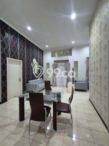 BEST CHOICE! Rumah di , Luas 207m2m² LB 162m2m² BEST CHOICE! Rumah di , Luas 207m2m² LB 162m2m²