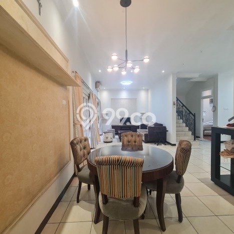 DIJUAL CEPAT! Rumah , Bandung, LT 360m2m² LB 215m2m² DIJUAL CEPAT! Rumah , Bandung, LT 360m2m² LB 215m2m²