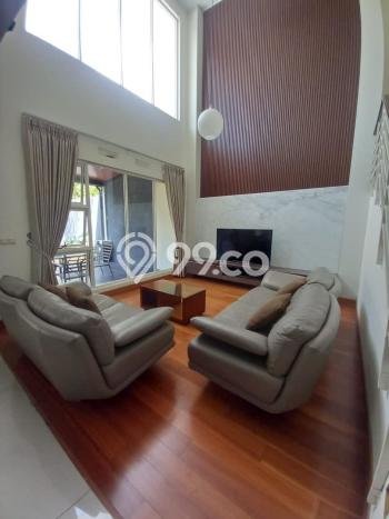 PROPERTI PILIHAN! Rumah Nyaman area , LT 360m2m² Bangunan 200m2m² PROPERTI PILIHAN! Rumah Nyaman area , LT 360m2m² Bangunan 200m2m²