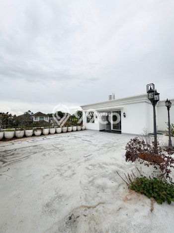 Dijual Rumah Luas Elegan Dengan View Cantik di Pondok Indah, Jakarta Selatan Dijual Rumah Luas Elegan Dengan View Cantik di Pondok Indah, Jakarta Selatan