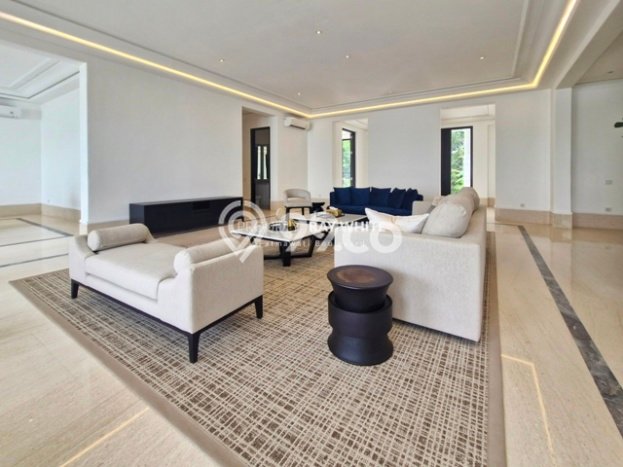 For Sale! Premium House LT 515m2 Desain Elegan di Kemang For Sale! Premium House LT 515m2 Desain Elegan di Kemang