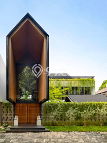 Rumah Eksklusif Dijual LT 700m2 di Kebayoran Baru, Jakarta Selatan Rumah Eksklusif Dijual LT 700m2 di Kebayoran Baru, Jakarta Selatan