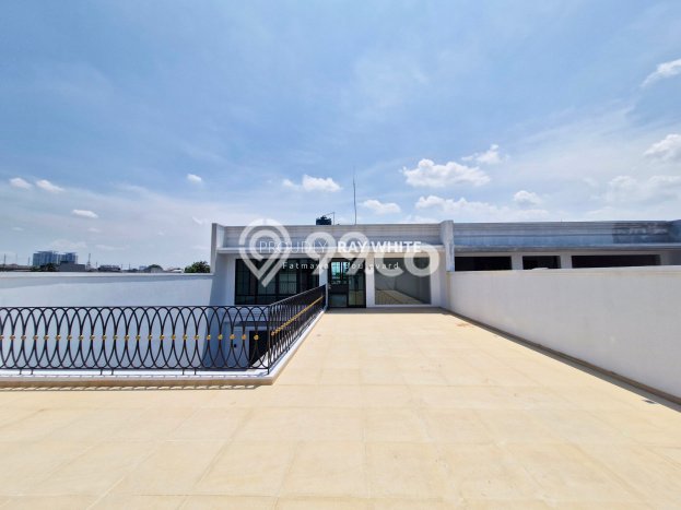 Dijual Rumah Elit Exclusive di Cilandak, Jakarta Selatan Dijual Rumah Elit Exclusive di Cilandak, Jakarta Selatan