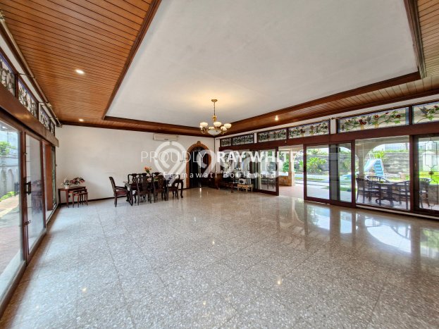 Untuk Dijual Tanah di Pejaten Jakarta Selatan Luas 1480m2 SHM Untuk Dijual Tanah di Pejaten Jakarta Selatan Luas 1480m2 SHM