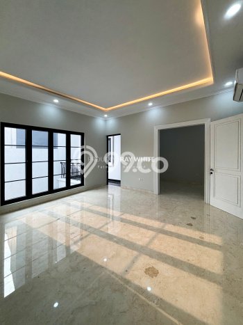 For Sale Rumah Mewah Exclusive di Kebayoran Baru, Jakarta Selatan For Sale Rumah Mewah Exclusive di Kebayoran Baru, Jakarta Selatan