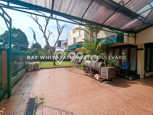 Rumah area Cilandak, Jakarta Selatan, Luas 705m² LB 675m² Rumah area Cilandak, Jakarta Selatan, Luas 705m² LB 675m²
