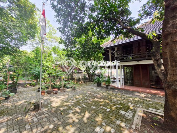 Jual Rumah Mewah Elegan Dengan View Eksklusif di Cipete, Jakarta Selatan Jual Rumah Mewah Elegan Dengan View Eksklusif di Cipete, Jakarta Selatan