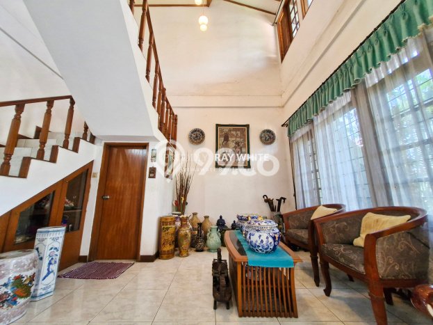 Siap Huni Rumah Mewah 4 Kamar di Ciputat Timur Dekat ke Mana Saja Siap Huni Rumah Mewah 4 Kamar di Ciputat Timur Dekat ke Mana Saja