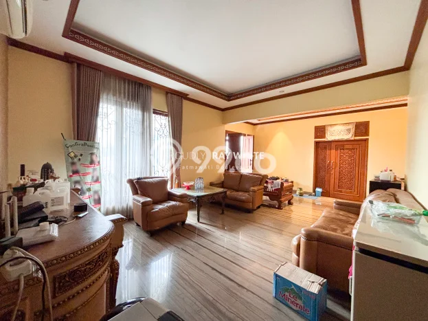 For Sale! Premium House LT 582m2 Desain Elegan di Pejaten For Sale! Premium House LT 582m2 Desain Elegan di Pejaten