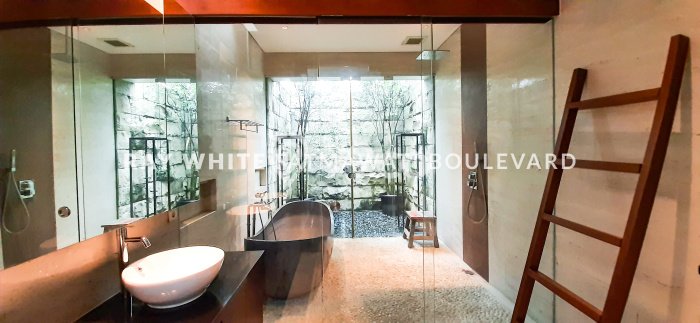Rumah Elit LB 758m2 Siap Pakai Desain Elegan di Pejaten, Jakarta Selatan Rumah Elit LB 758m2 Siap Pakai Desain Elegan di Pejaten, Jakarta Selatan