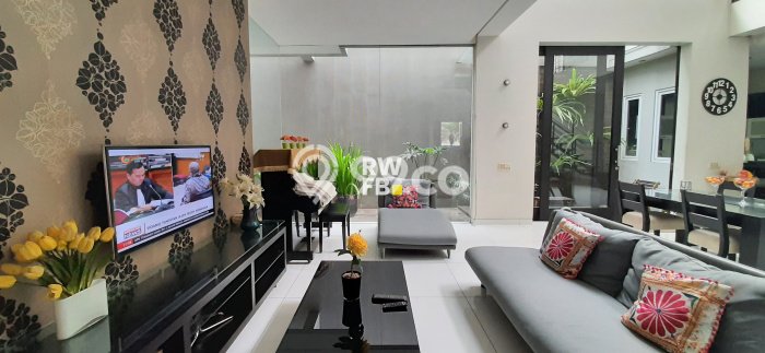 Rumah Elit Modern Siap Huni di Kemang Jakarta Selatan Rumah Elit Modern Siap Huni di Kemang Jakarta Selatan