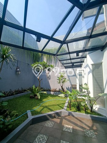 Hunian Minimalis Untuk Disewakan di Pondok Indah Jakarta Selatan 4 KT & 4 KM Hunian Minimalis Untuk Disewakan di Pondok Indah Jakarta Selatan 4 KT & 4 KM