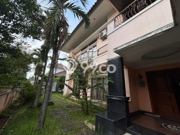 For Sale! Premium House LT 1050m2 Desain Elegan di Cibubur For Sale! Premium House LT 1050m2 Desain Elegan di Cibubur