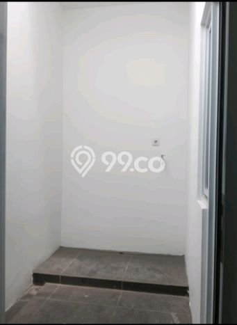 Dijual Rumah Modern 3 KT di Pisangan Lama, Jakarta Timur Dijual Rumah Modern 3 KT di Pisangan Lama, Jakarta Timur
