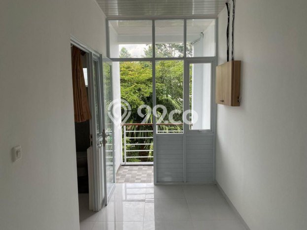 Peluang Investasi! Rumah Kost Dijual di Jatinangor, Sumedang, 13 KT, 13 KM, Luas 261m2 Peluang Investasi! Rumah Kost Dijual di Jatinangor, Sumedang, 13 KT, 13 KM, Luas 261m2