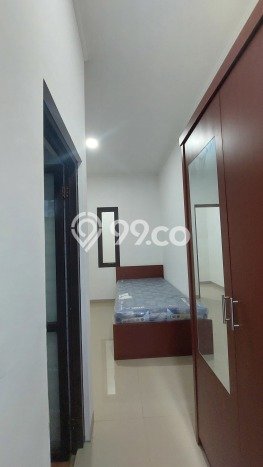 Rumah Kost untuk Dijual di Jatinangor dengan 10 KT, 9 KM, Luas 241m2 Rumah Kost untuk Dijual di Jatinangor dengan 10 KT, 9 KM, Luas 241m2