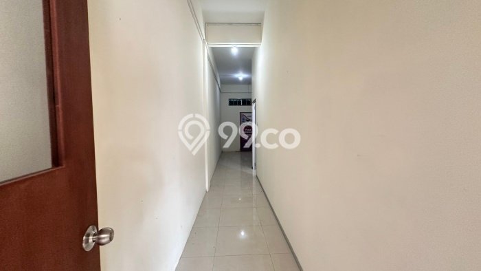For Rent Ruko Premium Kawasan , Luas 90m2m², Area Bisnis, Akses Bagus For Rent Ruko Premium Kawasan , Luas 90m2m², Area Bisnis, Akses Bagus