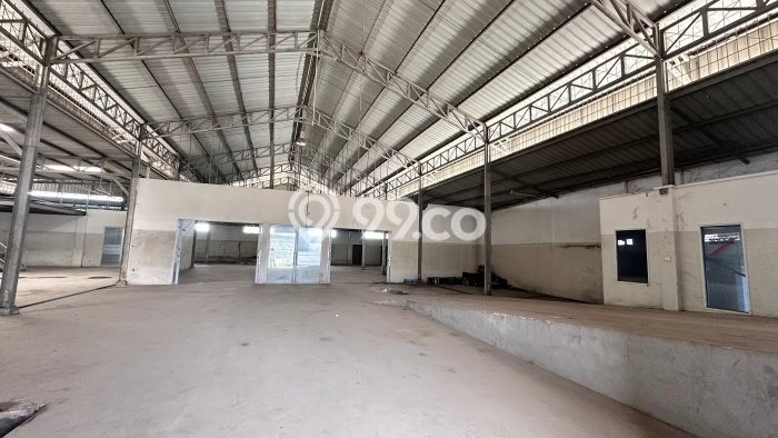 FOR RENT! Gudang di Batam Centre Cocok untuk Bisnis 1000m2 FOR RENT! Gudang di Batam Centre Cocok untuk Bisnis 1000m2