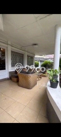 Ready to Use! Luxury House LT 5468m2 Desain Modern di Merdeka Ready to Use! Luxury House LT 5468m2 Desain Modern di Merdeka