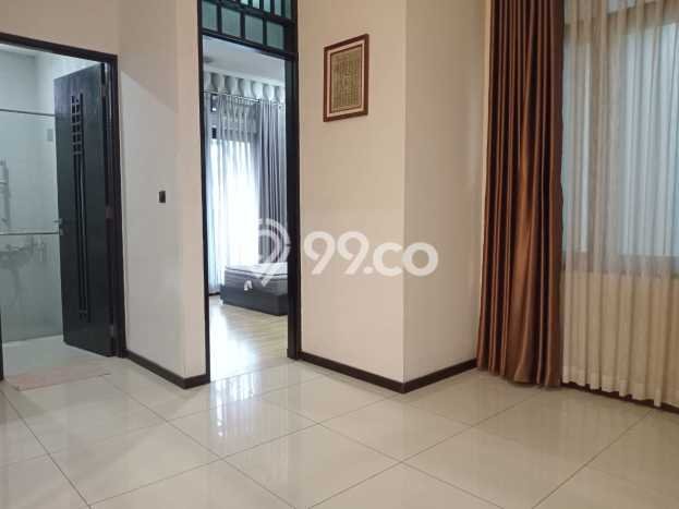Rumah Mewah Dijual LT 198m2 di Sukasari, Bandung Rumah Mewah Dijual LT 198m2 di Sukasari, Bandung