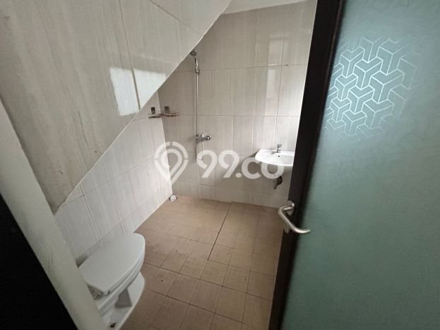 Rumah Luxury Modern Tanpa Renovasi di Pondok Hijau Bandung Rumah Luxury Modern Tanpa Renovasi di Pondok Hijau Bandung