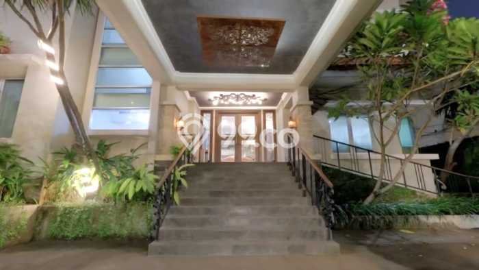 Jual Hotel Area Komersial di , Luas 2400m2m², Jalan Utama Jual Hotel Area Komersial di , Luas 2400m2m², Jalan Utama