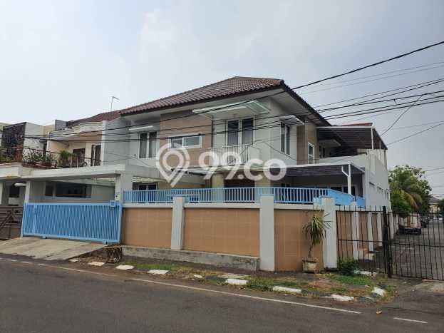 For Sale! Luxury House LT 280m2 Desain Modern di Citra Garden For Sale! Luxury House LT 280m2 Desain Modern di Citra Garden
