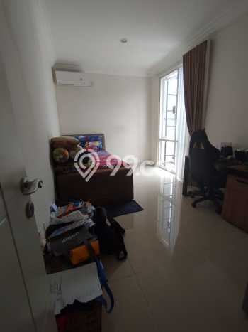 Rumah Elit LB 150m2 Siap Pakai Desain Elegan di BSB City, Semarang Rumah Elit LB 150m2 Siap Pakai Desain Elegan di BSB City, Semarang