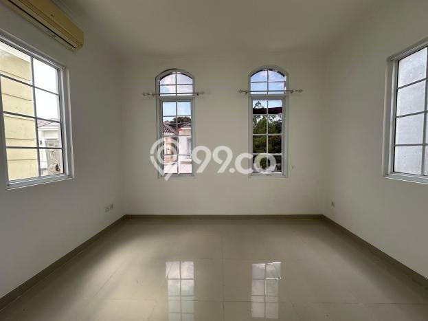 Rumah Luas Asri 3 KT Siap Pakai di Manyaran Semarang Rumah Luas Asri 3 KT Siap Pakai di Manyaran Semarang