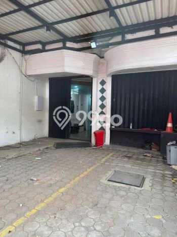 Ruko untuk Disewa di Pusat Jakarta Barat Luas Bangunan 370m2 Ruko untuk Disewa di Pusat Jakarta Barat Luas Bangunan 370m2