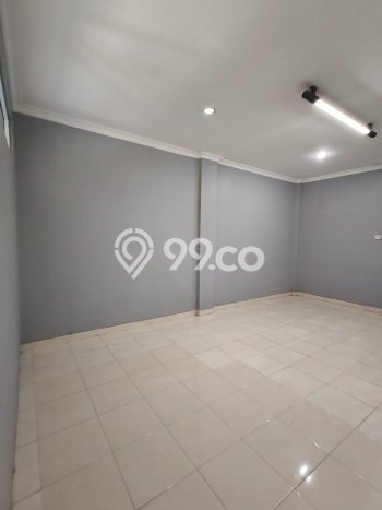 Ruko Dijual Lokasi Emas di Cengkareng Luas 204m2 Ruko Dijual Lokasi Emas di Cengkareng Luas 204m2