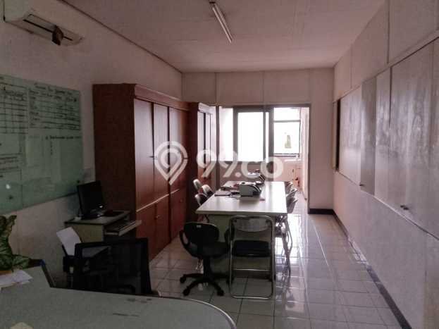 Ruko Dijual di Bogor LT 161m2 & LB 444m2 Lokasi Terbaik! Ruko Dijual di Bogor LT 161m2 & LB 444m2 Lokasi Terbaik!