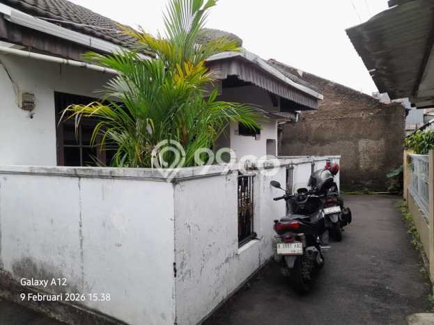 Hunian Cantik Modern Lb 100m2 di Pesanggrahan, Jakarta Selatan Hunian Cantik Modern Lb 100m2 di Pesanggrahan, Jakarta Selatan