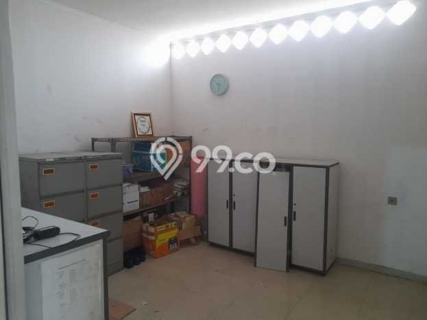 Kantor Disewakan di Kawasan Ramai Karawaci, Tangerang Kantor Disewakan di Kawasan Ramai Karawaci, Tangerang