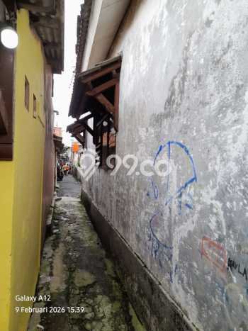 Hunian Cantik Modern Lb 100m2 di Pesanggrahan, Jakarta Selatan Hunian Cantik Modern Lb 100m2 di Pesanggrahan, Jakarta Selatan