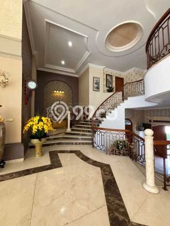 For Sale! Premium House LT 1150m2 Desain Modern di Setra Duta For Sale! Premium House LT 1150m2 Desain Modern di Setra Duta