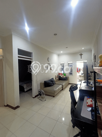 Rumah Luas Asri 3 KT Siap Huni di Taman Kopo Indah Bandung Rumah Luas Asri 3 KT Siap Huni di Taman Kopo Indah Bandung