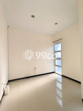 Rumah Minimalis 2 KT di Taman Kopo Indah Bandung Unfurnished Rumah Minimalis 2 KT di Taman Kopo Indah Bandung Unfurnished