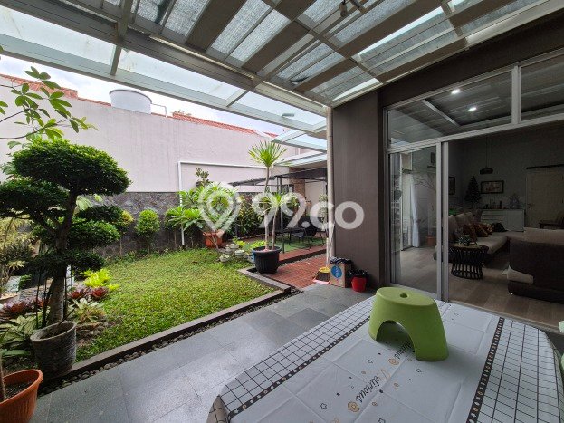 Ready to Use! Luxury House LT 290m2 Desain Elegan di Kota Baru Parahyangan Ready to Use! Luxury House LT 290m2 Desain Elegan di Kota Baru Parahyangan